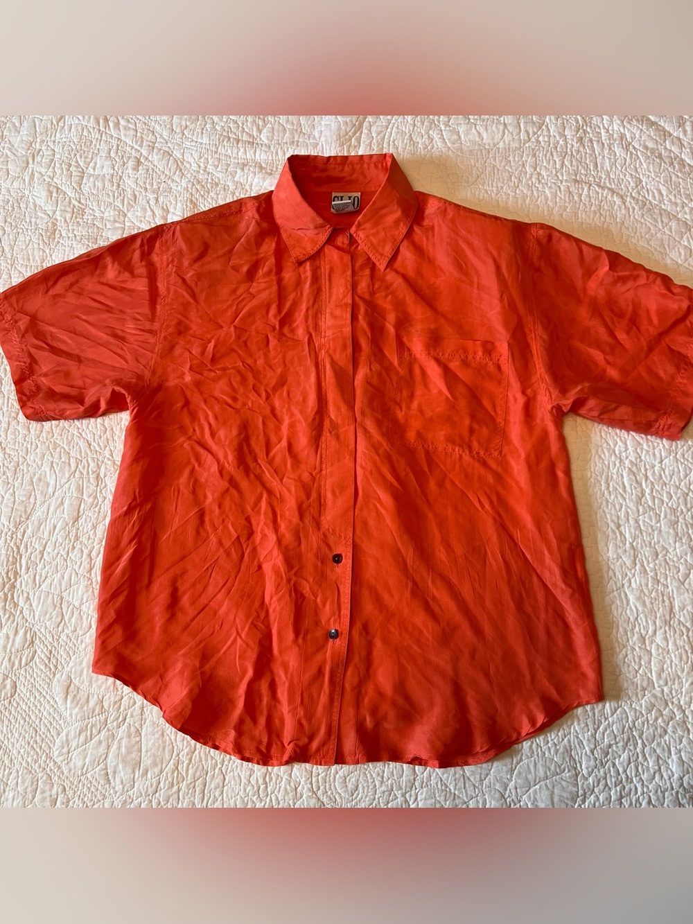 vintage CLO shirt is a vibrant orange silk top with a classic button-down sz M
